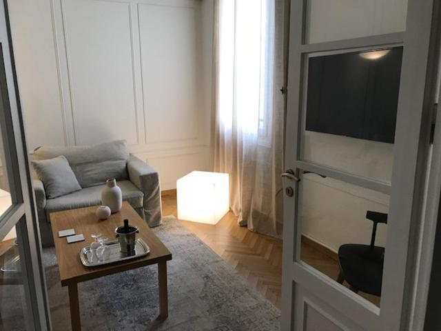 Api Projects Athens - Cartier Apartment Bagian luar foto