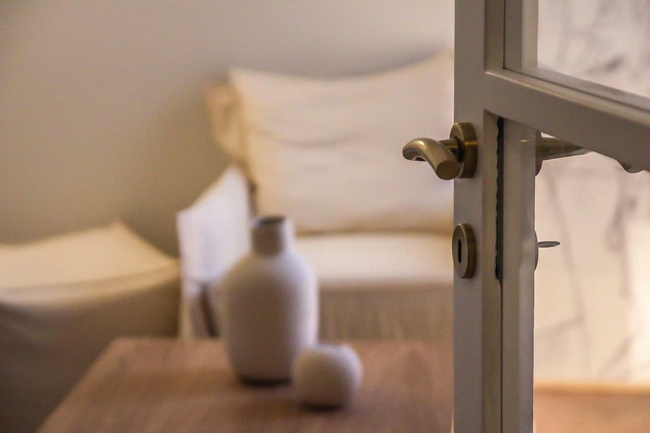 Api Projects Athens - Cartier Apartment Bagian luar foto